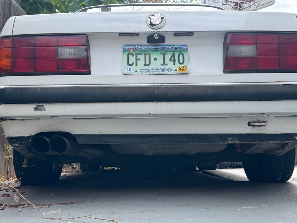 1991 BMW 325i coupe, manual, needs repairs, not driving, photo 3