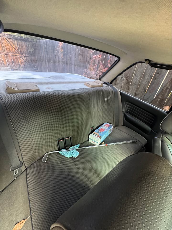 1991 BMW 325i coupe, manual, needs repairs, not driving, photo 5