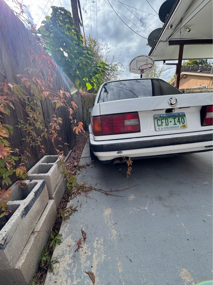 1991 BMW 325i coupe, manual, needs repairs, not driving, photo 10
