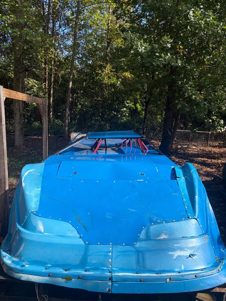 2005 Rocket chassis late model roller, photo 7