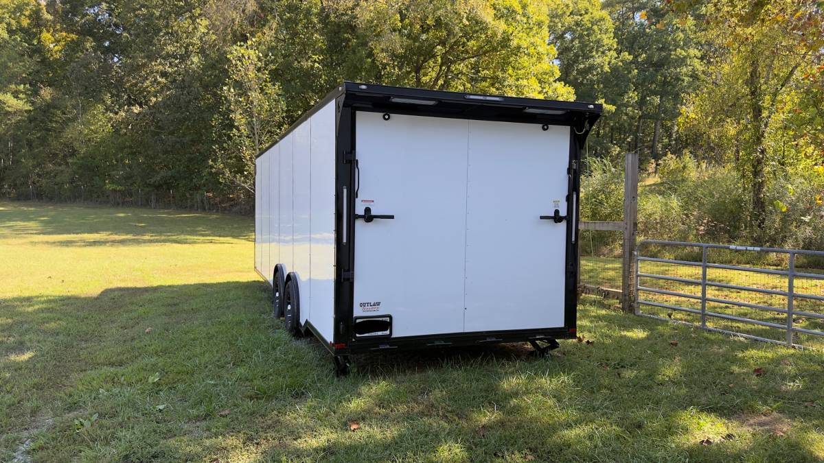 2025 Spartan 8.5x24ft 10k GVWR Enclosed Trailer, photo 3