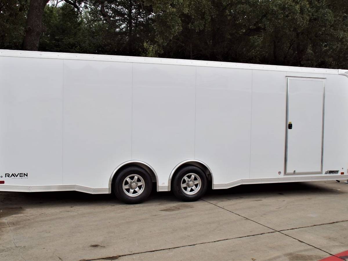 2022 ATC 24' Raven Base Aluminum Car Hauler Trailer, photo 2