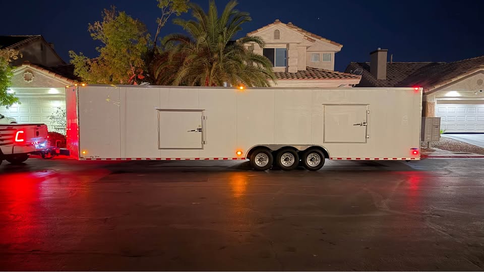 2027 Titanium Cargo 8.5x36 enclosed car hauler trailer, photo 9
