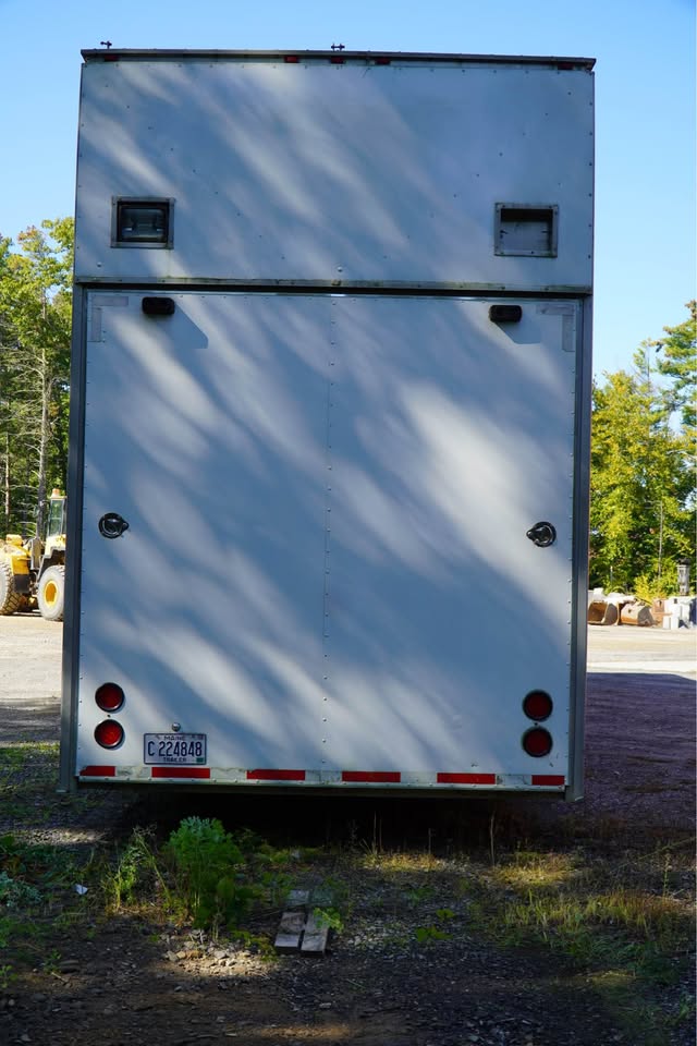 1997 T&E 43 ft enclosed stacker racing trailer, photo 4
