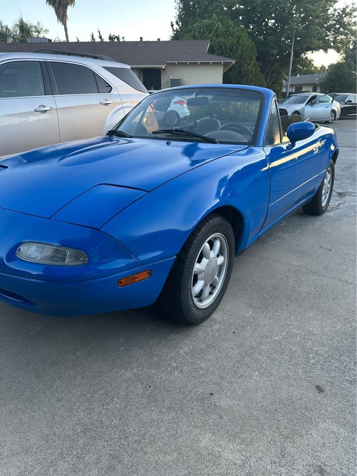 1990 Mazda Miata, manual, clean title, 149k miles, photo 4