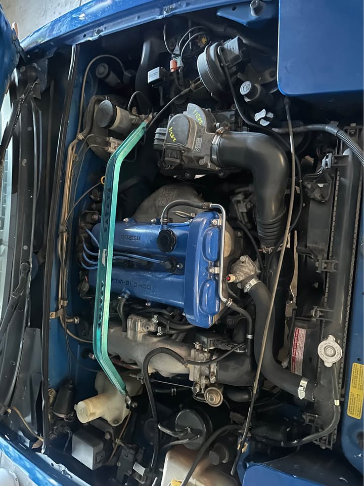 1990 Mazda Miata, manual, clean title, 149k miles, photo 8