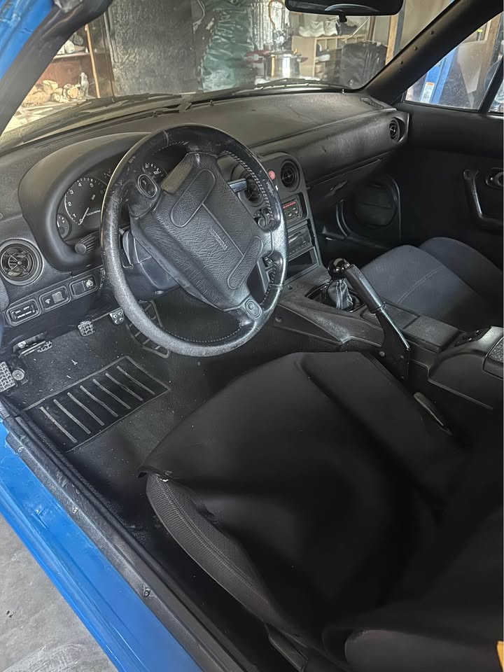 1990 Mazda Miata, manual, clean title, 149k miles, photo 10