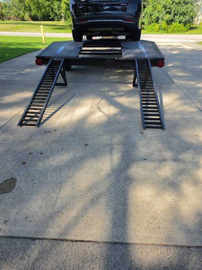 Car trailer/hauler, photo 2