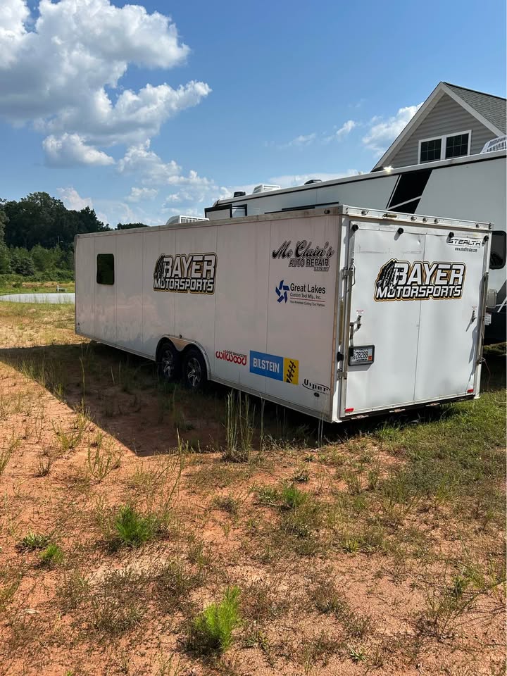 2016 28’ Stealth Viper Race Trailer, photo 3