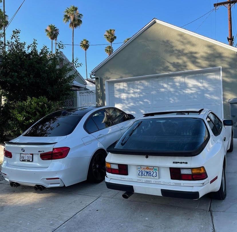 1985 Porsche 944, 5-speed, non-turbo, starts right away, photo 3