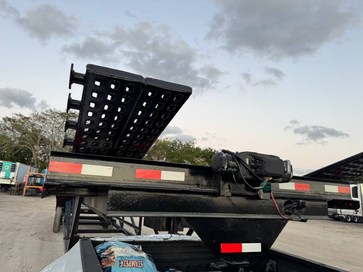 2005 Equi Car Trailer – Clean Title – Good Condition, photo 5