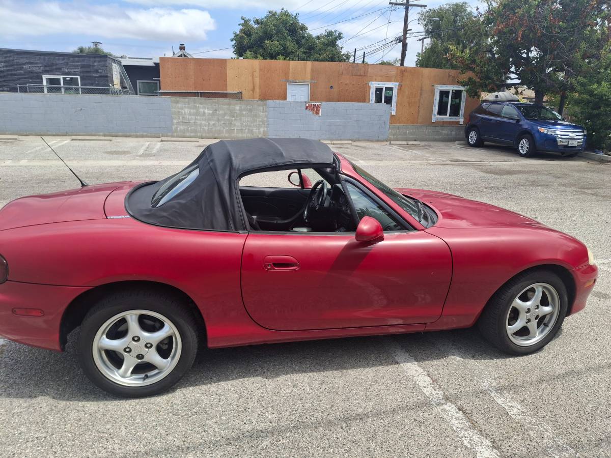2001 Mazda Miata
