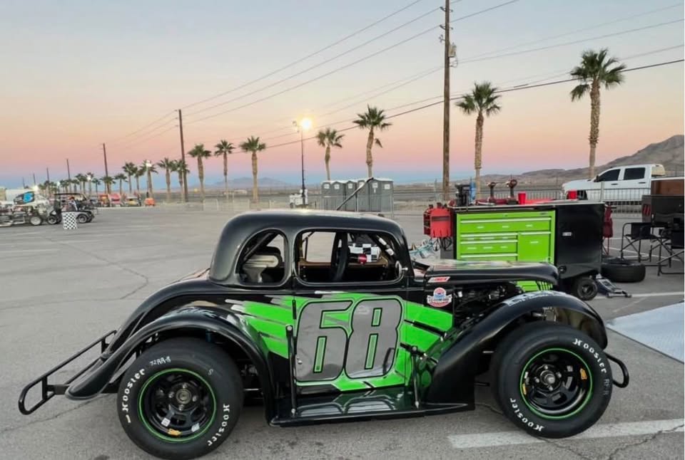 2024 INEX legend car, lightweight build, AIM data system, photo 2