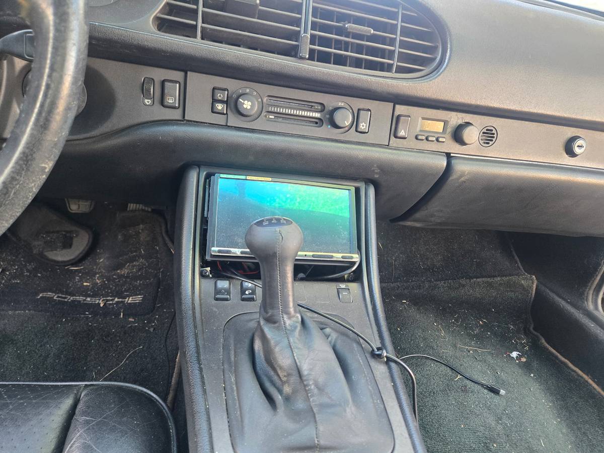 1986 Porsche 944, photo 2