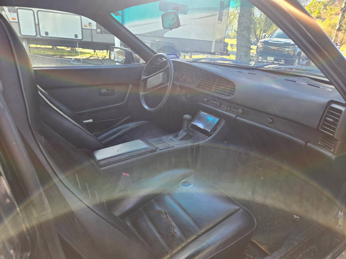 1986 Porsche 944, photo 4