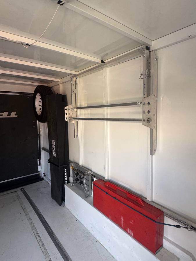 TPD Refurbished race car trailer, photo 11