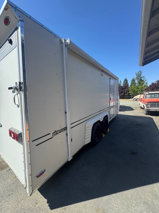 TPD Refurbished race car trailer, photo 12