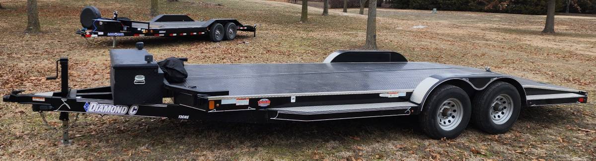 2016 Diamond C 20’ Carhauler trailer with winch, photo 6