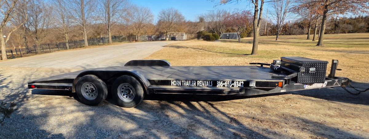 2016 Diamond C 20’ Carhauler trailer with winch, photo 11