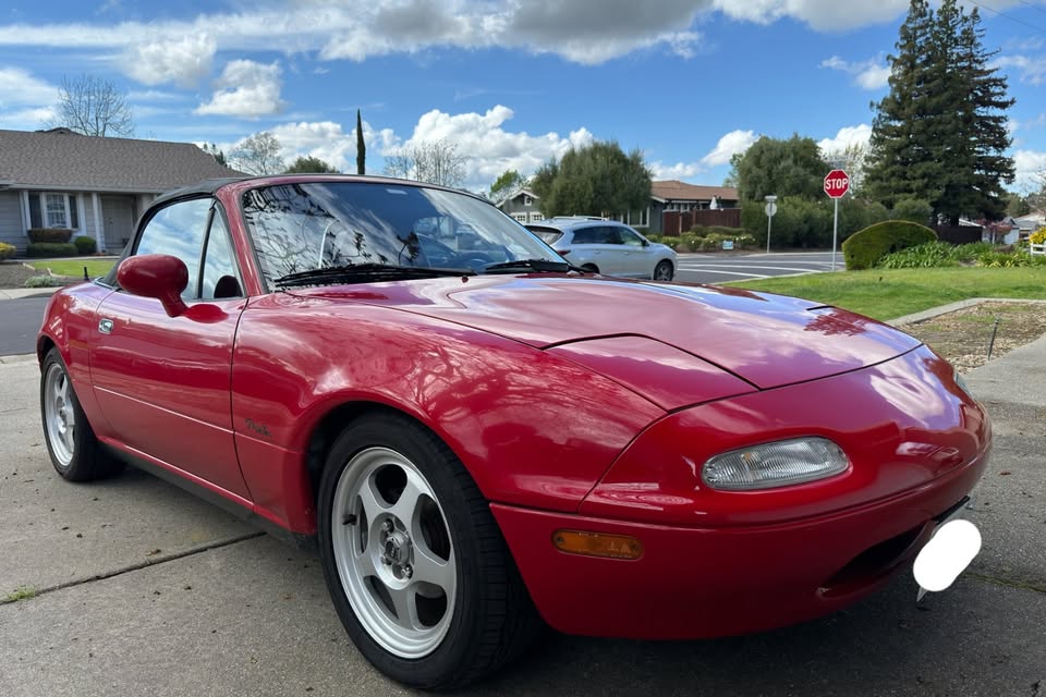 1993 Mazda MX-5 Miata, manual, needs alternator, clean title, photo 2