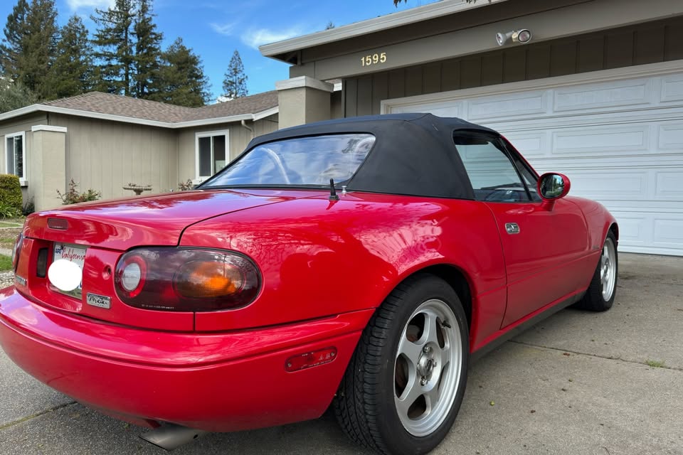 1993 Mazda MX-5 Miata, manual, needs alternator, clean title, photo 3