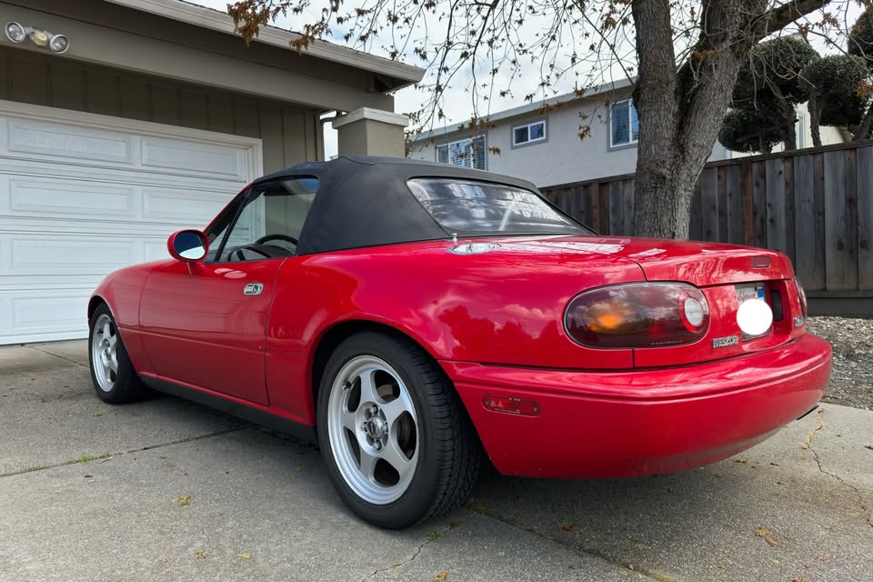 1993 Mazda MX-5 Miata, manual, needs alternator, clean title, photo 4