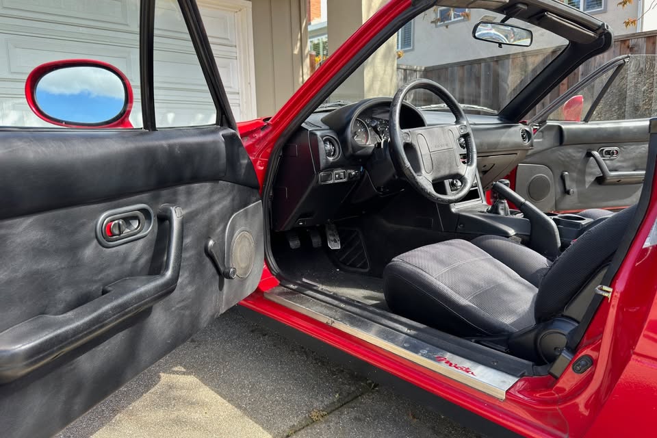 1993 Mazda MX-5 Miata, manual, needs alternator, clean title, photo 8