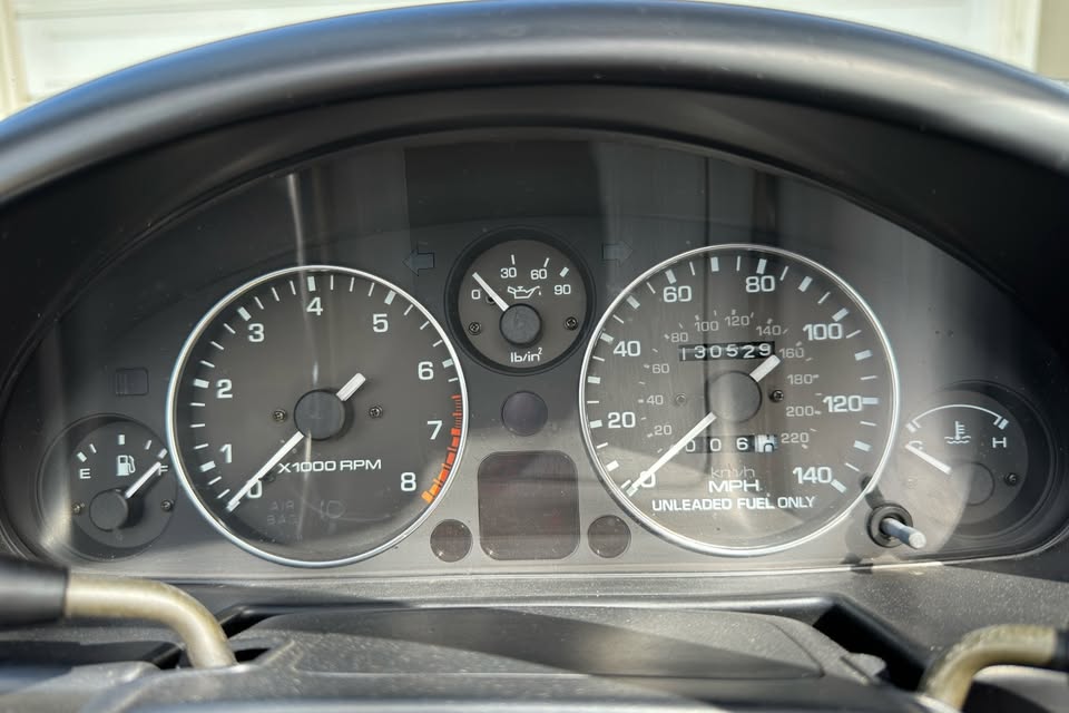 1993 Mazda MX-5 Miata, manual, needs alternator, clean title, photo 10