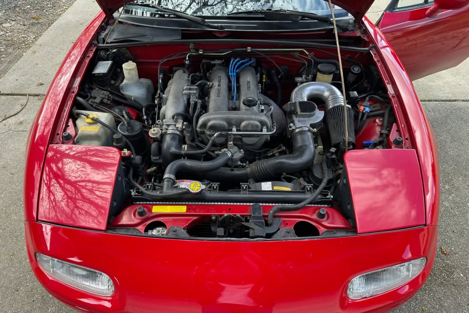 1993 Mazda MX-5 Miata, manual, needs alternator, clean title, photo 15