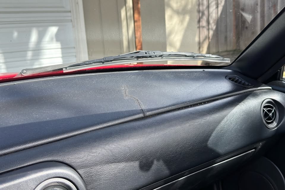 1993 Mazda MX-5 Miata, manual, needs alternator, clean title, photo 19