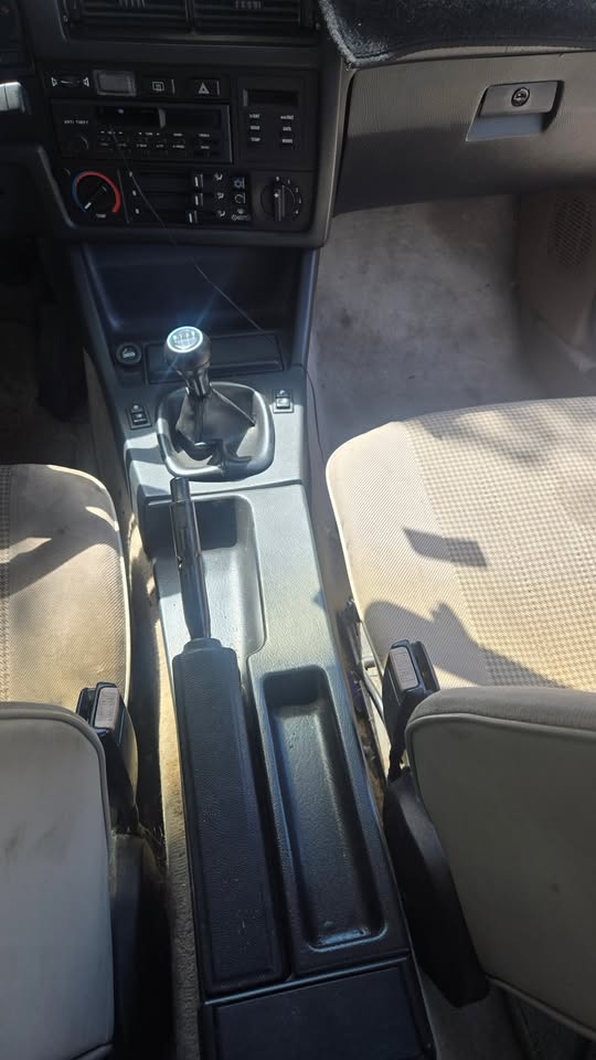 1987 BMW 325, runs and drives, needs ball joints and tires, photo 11