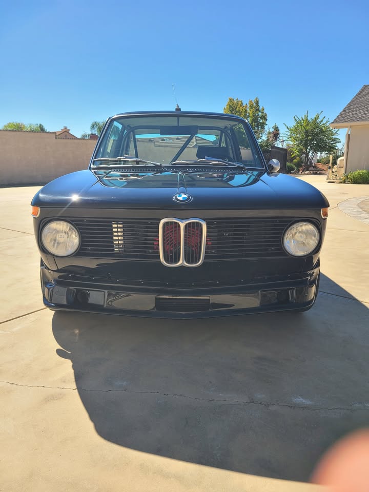 1975 BMW 2002 restomod with S14 (E30 M3) engine, 5-speed, photo 3