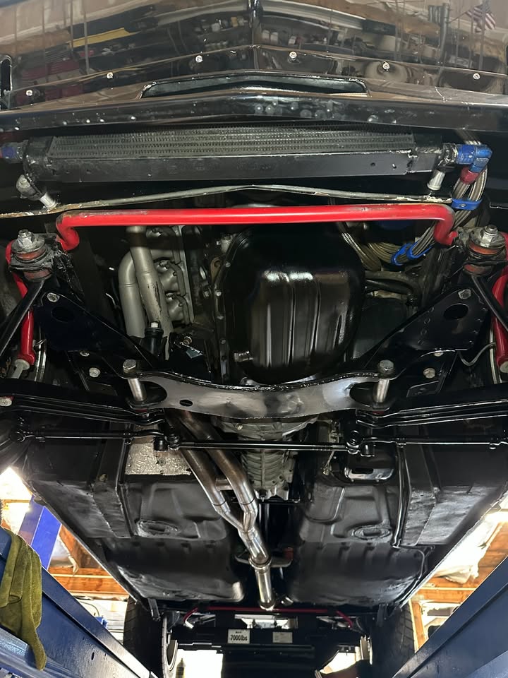 1975 BMW 2002 restomod with S14 (E30 M3) engine, 5-speed, photo 15