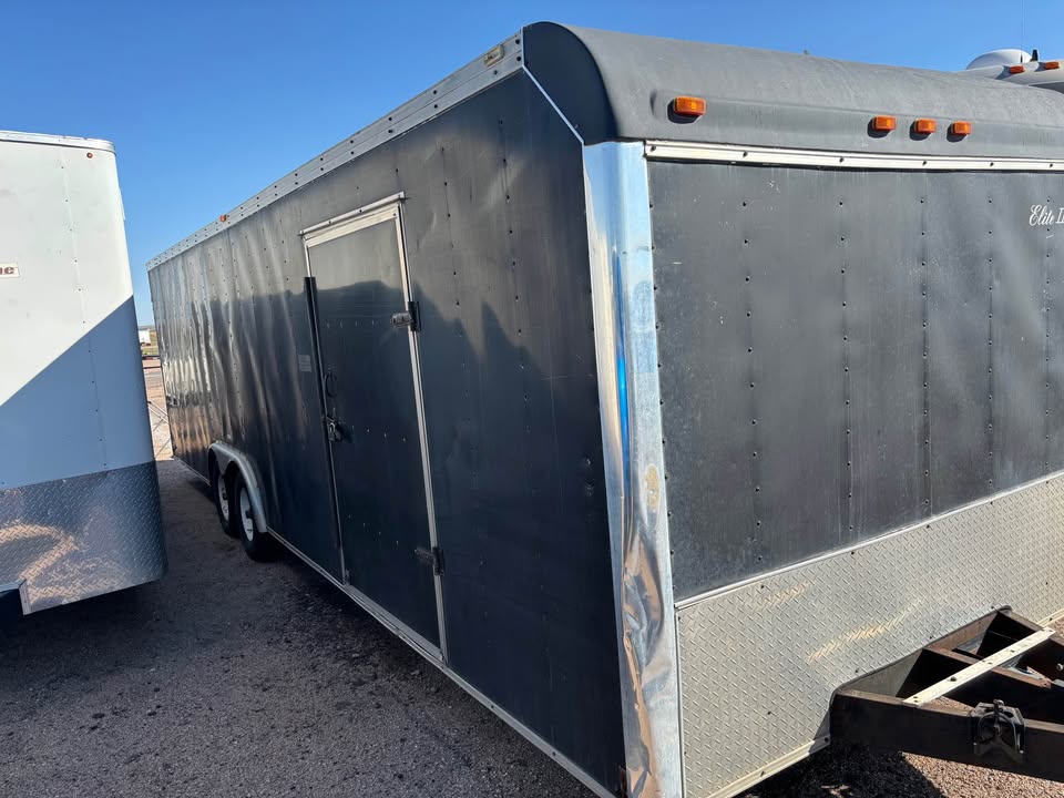 Hallmark 28 ft Enclosed Car Trailer, photo 6