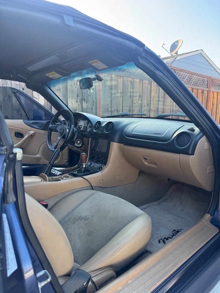 2001 Mazda MX-5 Miata LS, 6-speed, roll bar, Sparco seat, photo 5