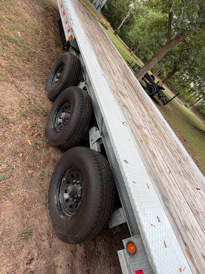 2023 Load Trail 40’ car / equipment hauler, photo 10