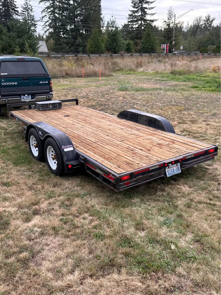 2001 Flatbed car hauler 16 ft, photo 3