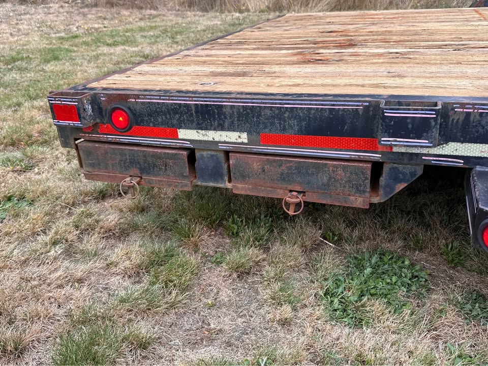 2001 Flatbed car hauler 16 ft, photo 8