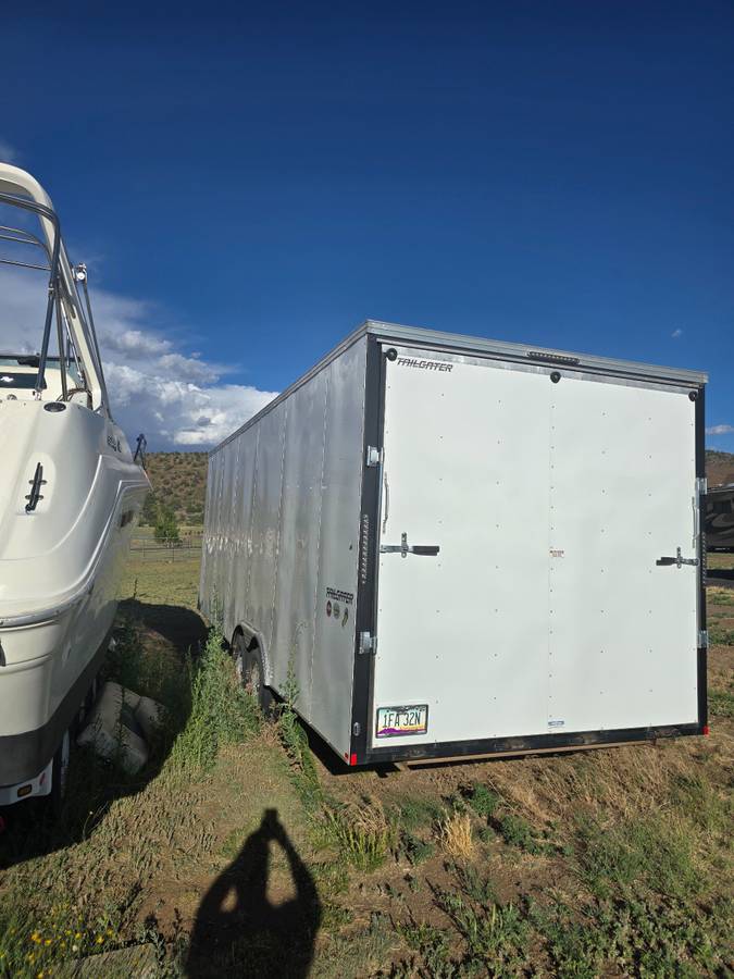 Beautiful 28ft high roof race trailer, photo 2