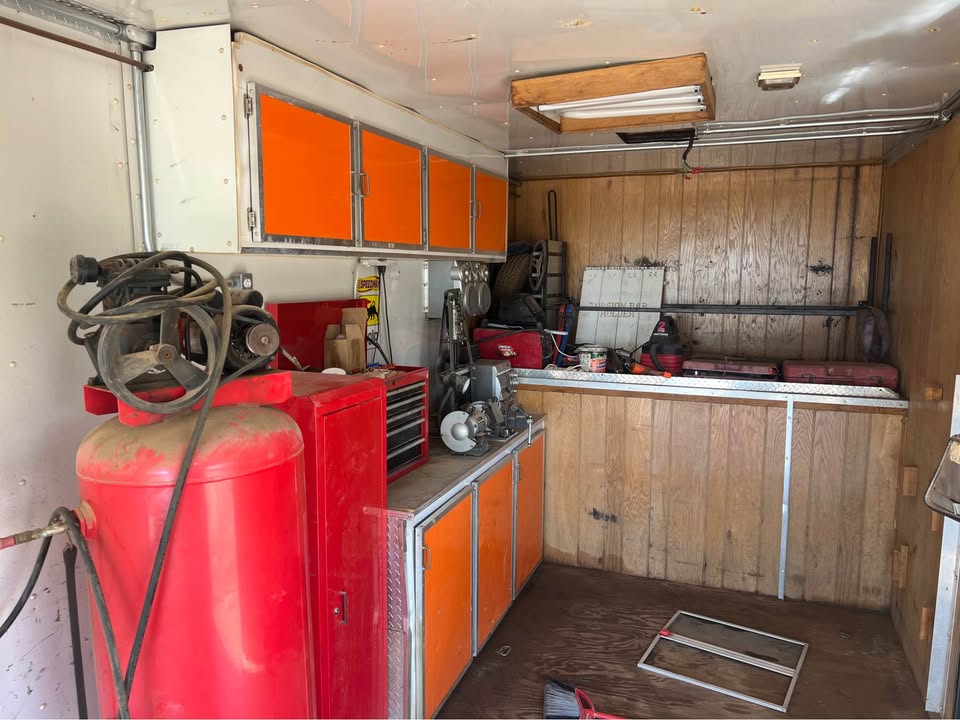 1997 Pennstyle 42’ Race Car Enclosed Trailer, photo 5