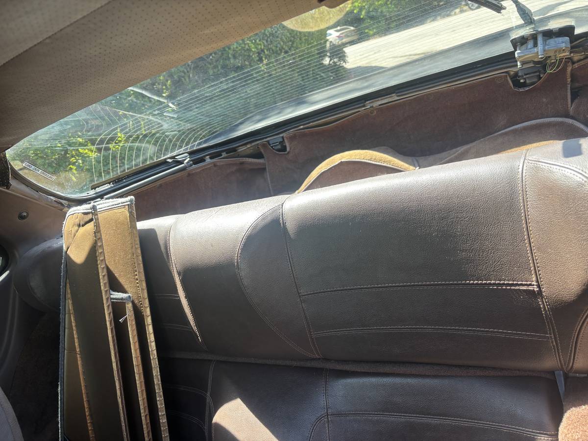1984 Porsche 944, photo 8