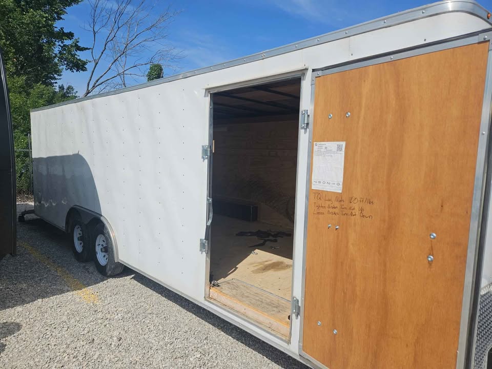 24 foot patriot car hauler box trailer, photo 2