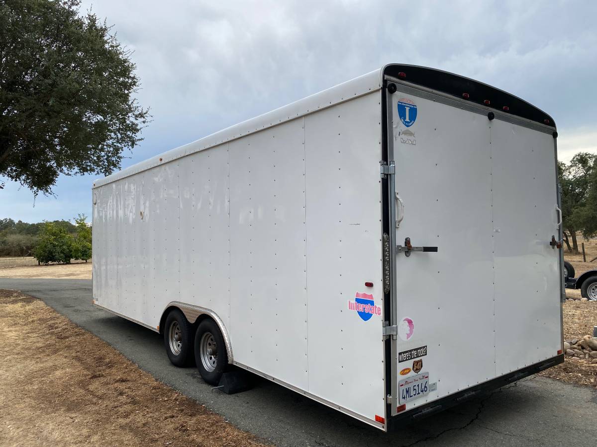 Interstate Enclosed Trailer 24’ High Topper, photo 4