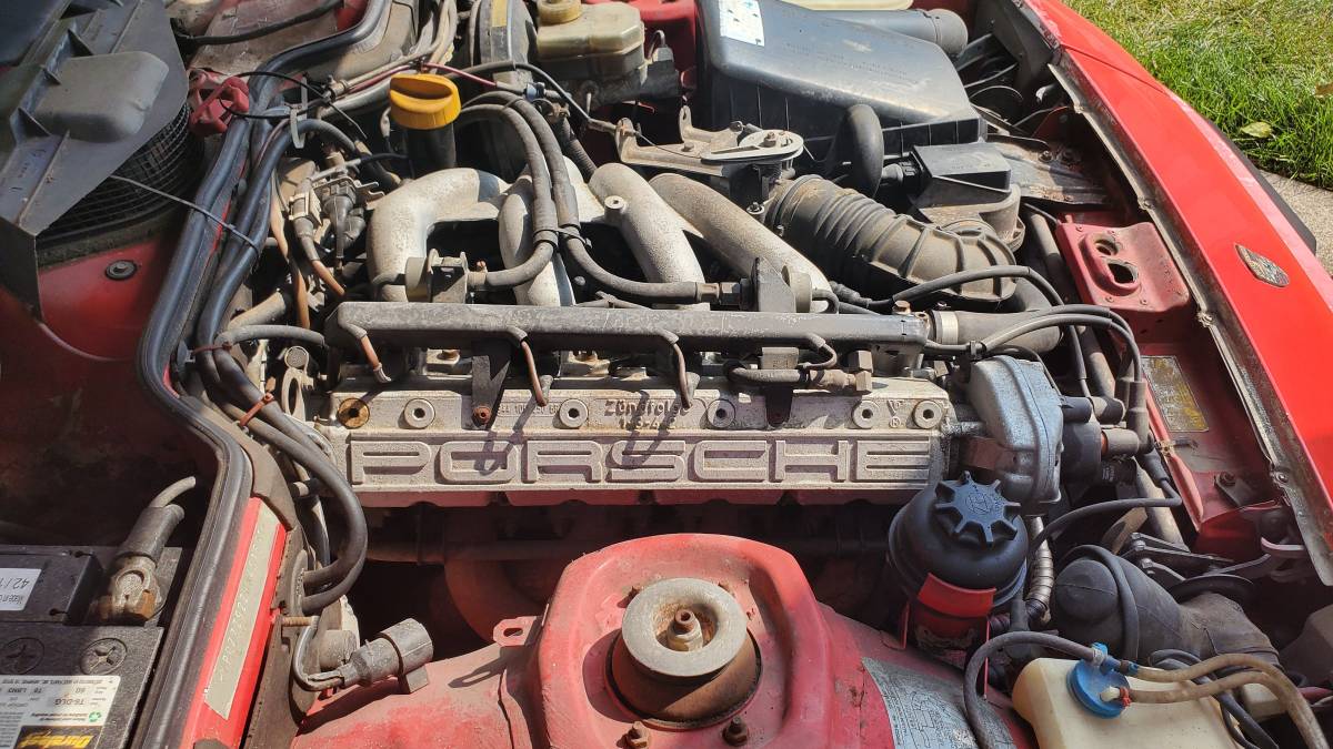 1987 Porsche 924S, photo 10