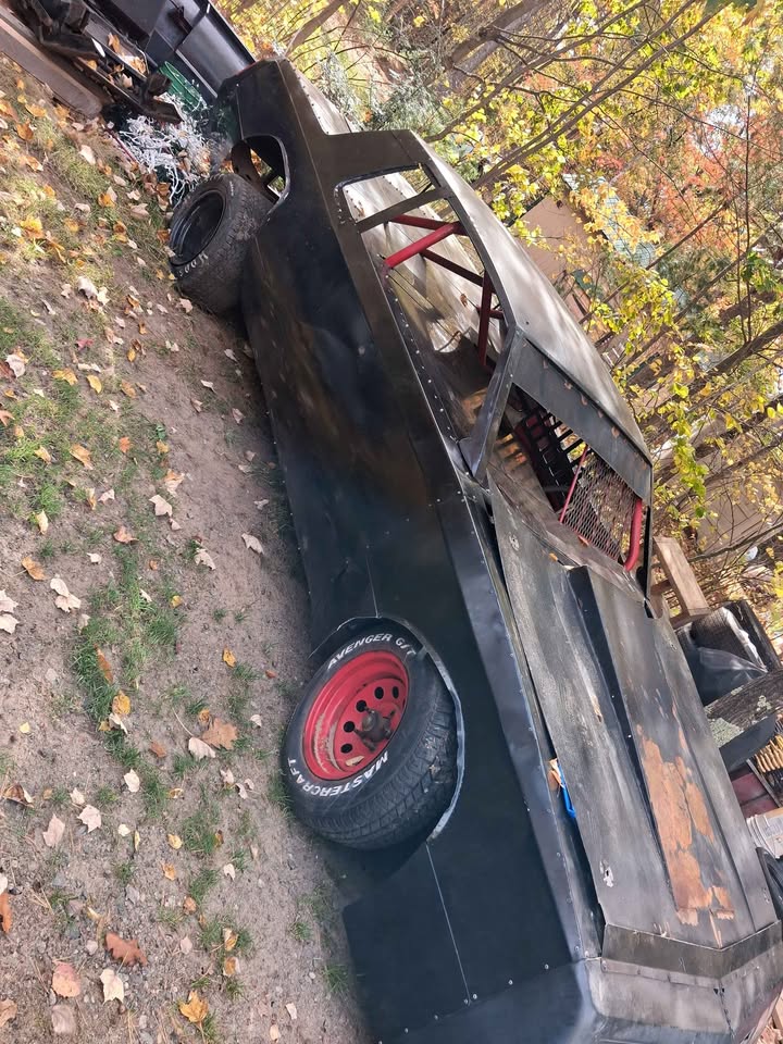1986 Monte Carlo street / pure stock, unfinished, never raced, photo 2