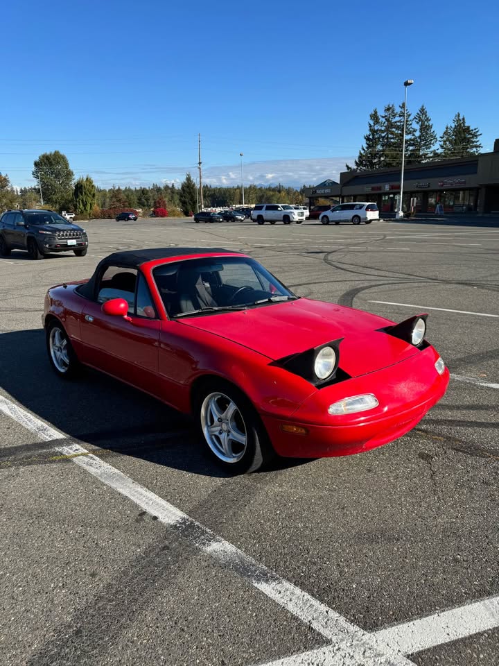 1992 Mazda Miata, rebuilt engine, new clutch, clean title, photo 3