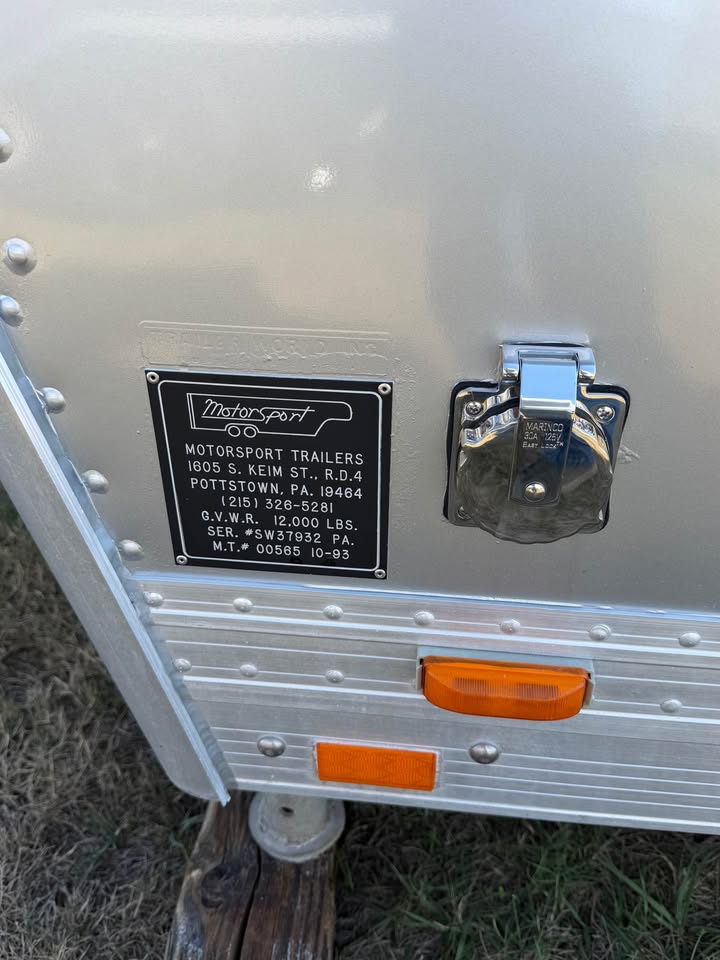 Perfect condition 1993 Motorsport 35’ All Aluminum Race Trailer, photo 10