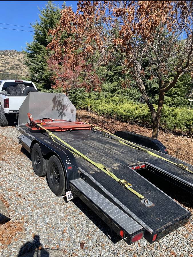 2003 Diamond C Car Hauler, photo 2