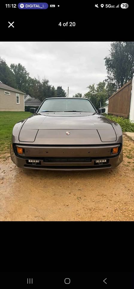 1983 Porsche 944, 5-speed, runs well, former salvage title, photo 2