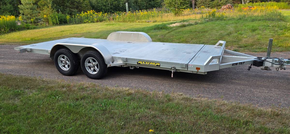 2023 Aluma Car Trailer, photo 3